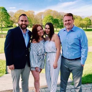 Meet your Posher, Denise